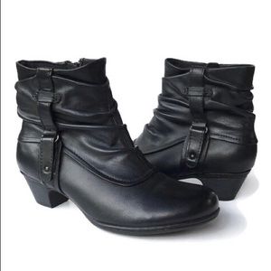 $160 Cobb Hill Alexandra Boots Size 7.5 Black